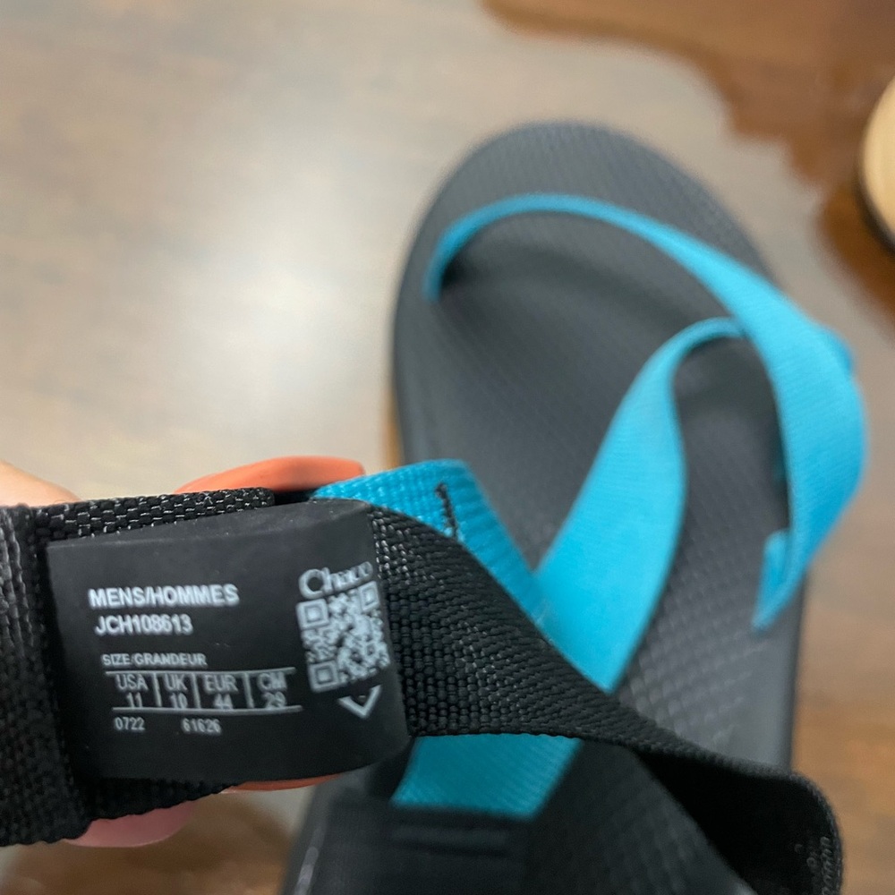 Chaco Black and Teal Sandals